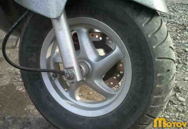 Хонда lead AF-48 (70cc) Хонда lead AF-48 (70cc)