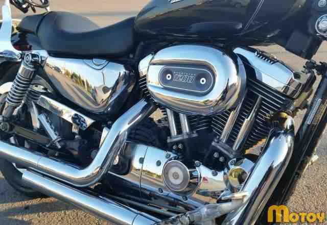 Харлей Дэвидсон Sportster XL 1200 Кустом 2005 Харлей Дэвидсон Sportster XL 1200 Кустом 2005