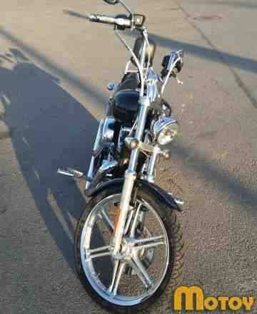 Харлей Дэвидсон Sportster XL 1200 Кустом 2005 Харлей Дэвидсон Sportster XL 1200 Кустом 2005