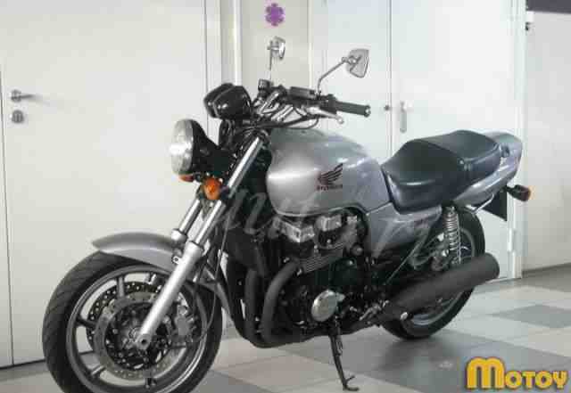 Хонда CB 750 2001г. в Хонда CB 750 2001г. в