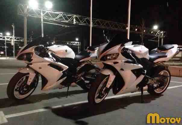 Ямаха R1 2004 Ямаха R1 2004