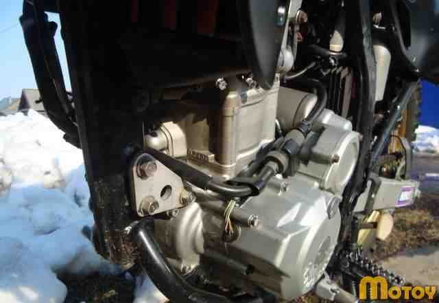 Мотоцикл кавасаки KLX250 эндуро Мотоцикл кавасаки KLX250 эндуро