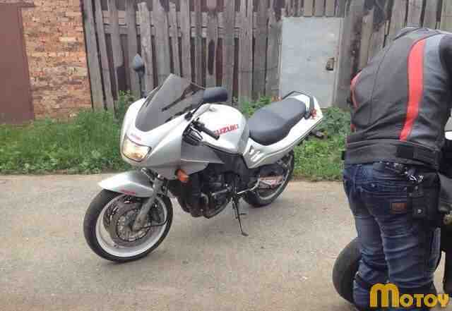 Продам Судзуки RF 900R Продам Судзуки RF 900R