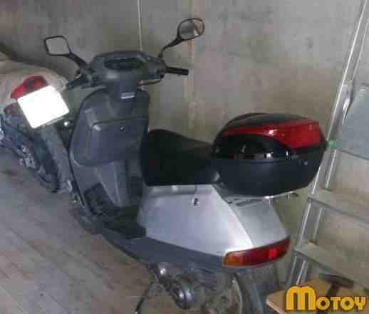 Скутер Хонда Lead 90cc Скутер Хонда Lead 90cc