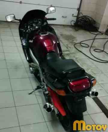 Кавасаки ZZR 600 1996 Кавасаки ZZR 600 1996