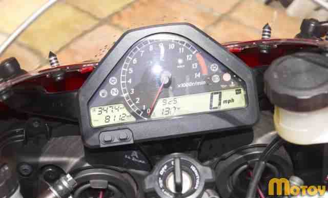 Хонда CBR 1000 RR Fireblade 2009 Хонда CBR 1000 RR Fireblade 2009