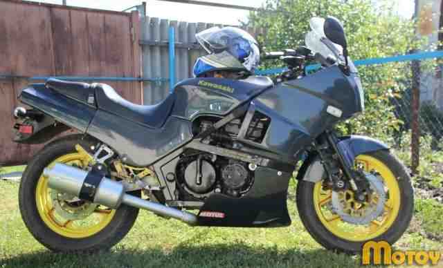 Мотоцикл Кавасаки GPZ400R Мотоцикл Кавасаки GPZ400R