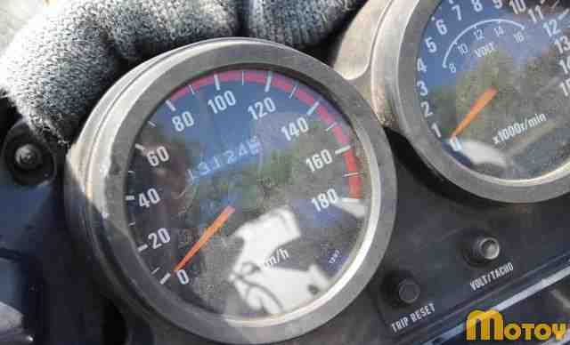 Мотоцикл Кавасаки GPZ400R Мотоцикл Кавасаки GPZ400R
