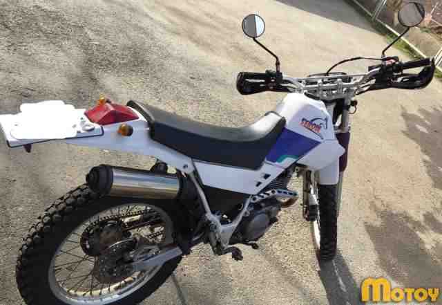 Мотоцикл Ямаха Serow XT 225 Мотоцикл Ямаха Serow XT 225