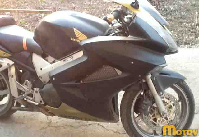 Хонда VFR-800 2008г Хонда VFR-800 2008г