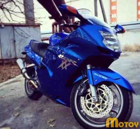 Хонда CBR1100xx Хонда CBR1100xx