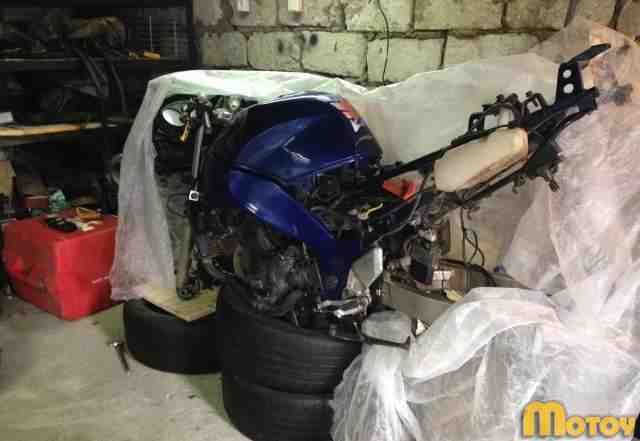 Судзуки RF 400r. Красноголовый Судзуки RF 400r. Красноголовый