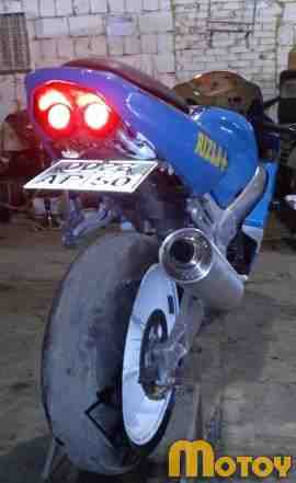 Сузуки GSX 1000 R 2001г Сузуки GSX 1000 R 2001г