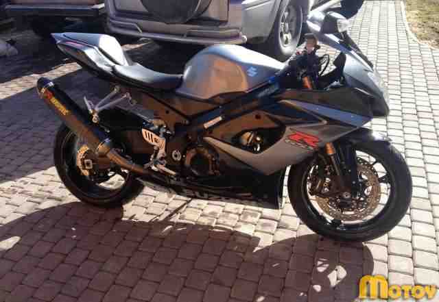 Судзуки GSX-r 1000 k6 2006 год Судзуки GSX-r 1000 k6 2006 год