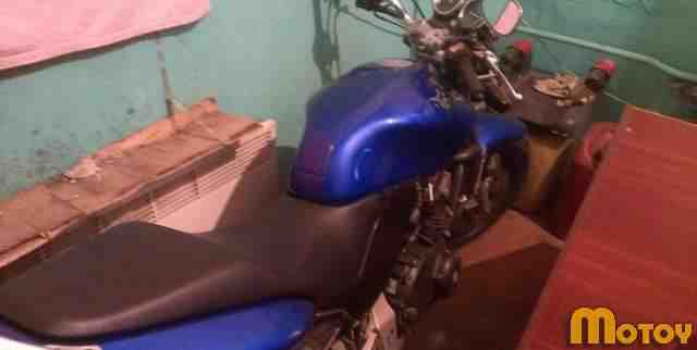 Хонда Hornet CB250 Хонда Hornet CB250