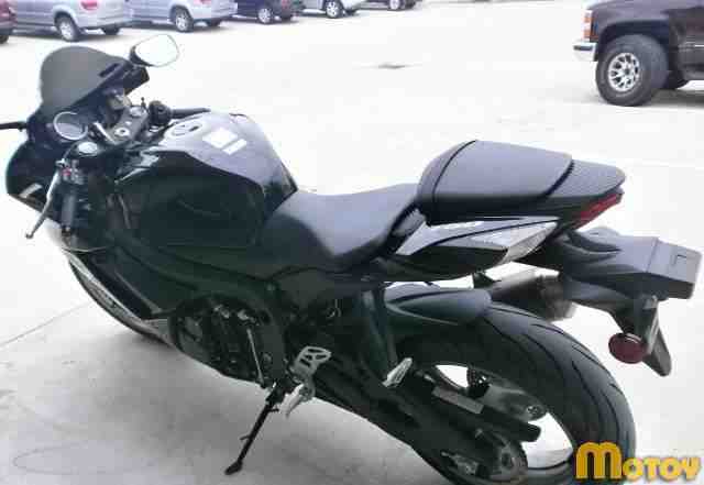Сузуки gsx-r 600 2008 год пробег 24 000 Сузуки gsx-r 600 2008 год пробег 24 000