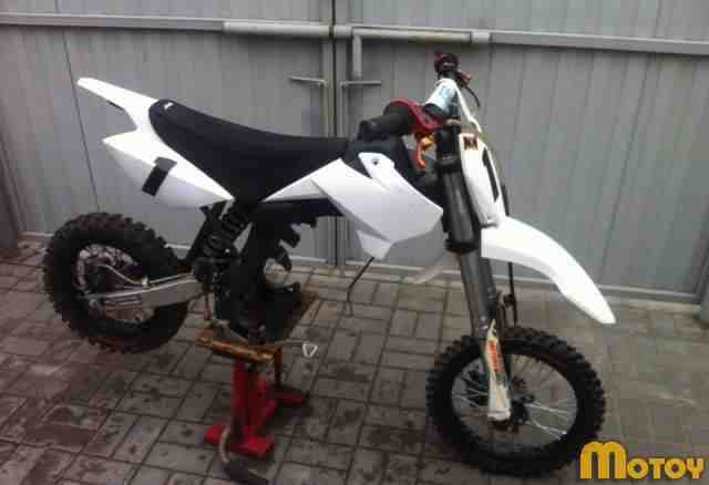 Продам питбайк YCF SP1 Продам питбайк YCF SP1