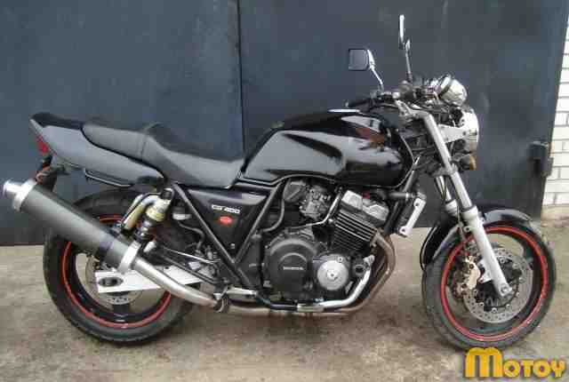 Хонда CB 400 SF Version S Хонда CB 400 SF Version S
