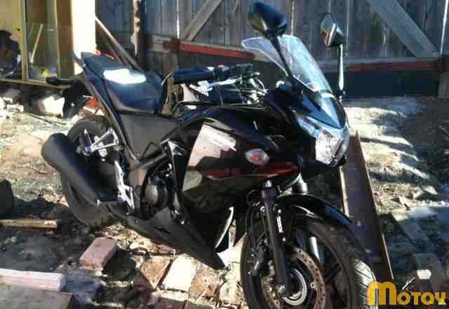Хонда спорт CBR250RA Хонда спорт CBR250RA