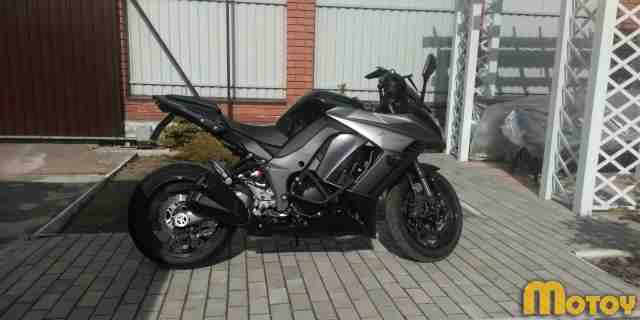 Продается мотоцикл Кавасаки Z 1000 SX 2013 года Продается мотоцикл Кавасаки Z 1000 SX 2013 года