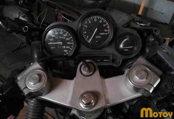 Ямаха fzr 400 Ямаха fzr 400