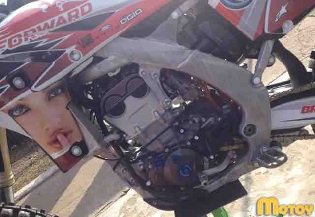 Продается мотоцикл Ямаха YZ250F модель 2013 года Продается мотоцикл Ямаха YZ250F модель 2013 года
