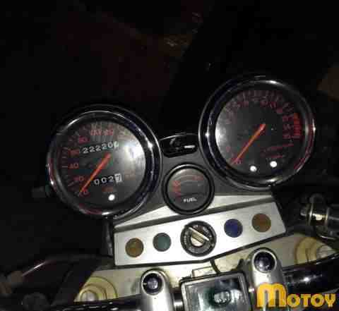 Мотоцикл Хонда CB 400SF ver. S Мотоцикл Хонда CB 400SF ver. S