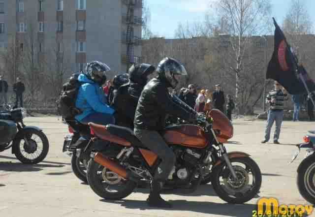 CB 400 Супер Four Version R CB 400 Супер Four Version R