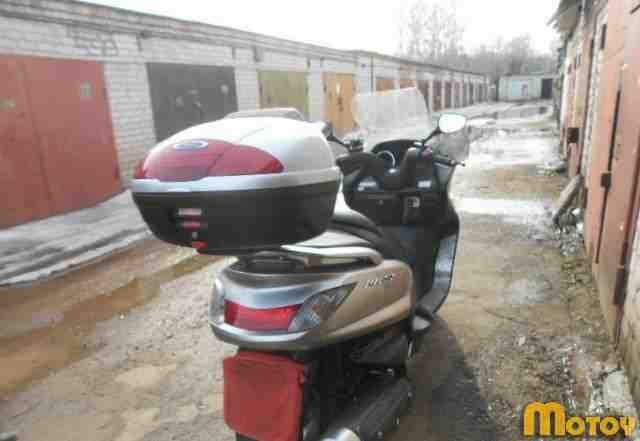 Ямаха Majesty 400 Ямаха Majesty 400