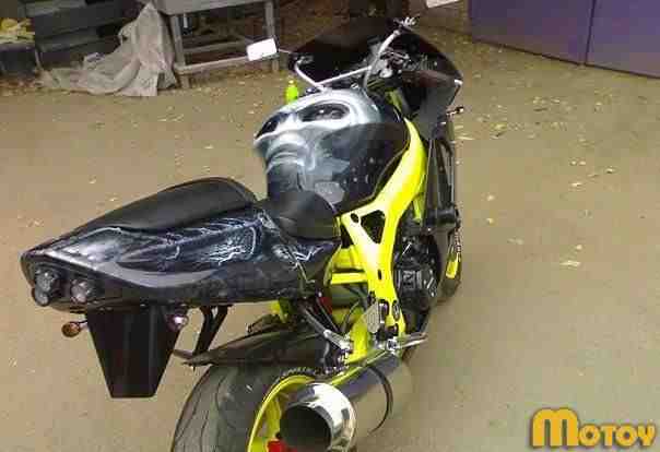 Хонда CBR 900 RR Хонда CBR 900 RR
