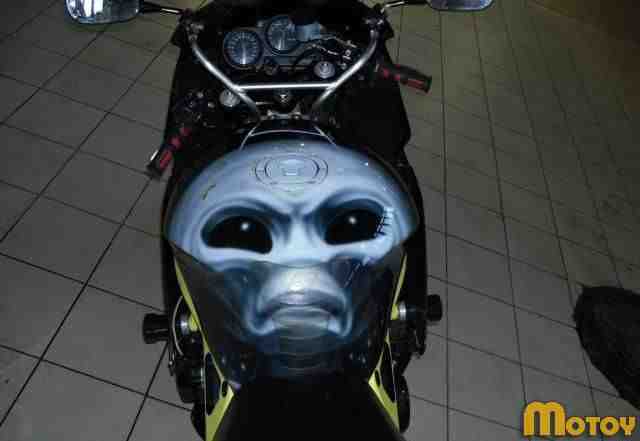 Хонда CBR 900 RR Хонда CBR 900 RR