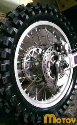 Судзуки DR-Z 400 E Судзуки DR-Z 400 E