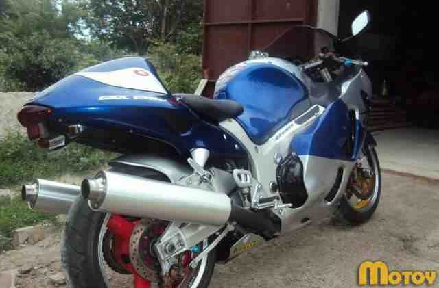 Сузуки GSX1300 Hayabusa 2009 г Сузуки GSX1300 Hayabusa 2009 г