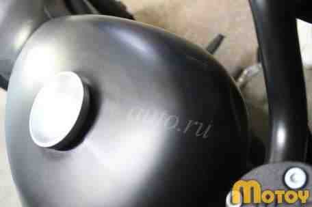 Харлей-Дэвидсон Sportster 883 Iron Харлей-Дэвидсон Sportster 883 Iron
