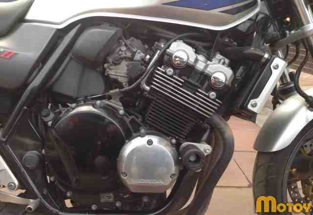 Хонда cb400 супер four гипер vtec2, 2002 года Хонда cb400 супер four гипер vtec2, 2002 года