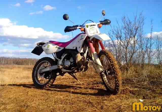 Ямаха DT200WR Ямаха DT200WR