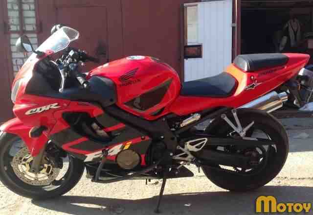Хонда CBR600F4i Хонда CBR600F4i