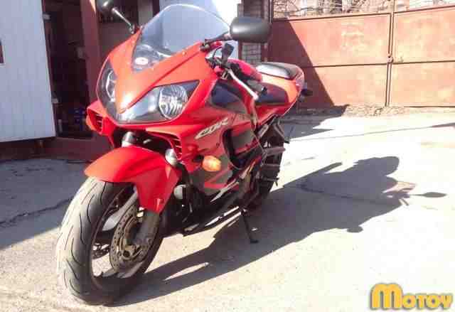 Хонда CBR600F4i Хонда CBR600F4i