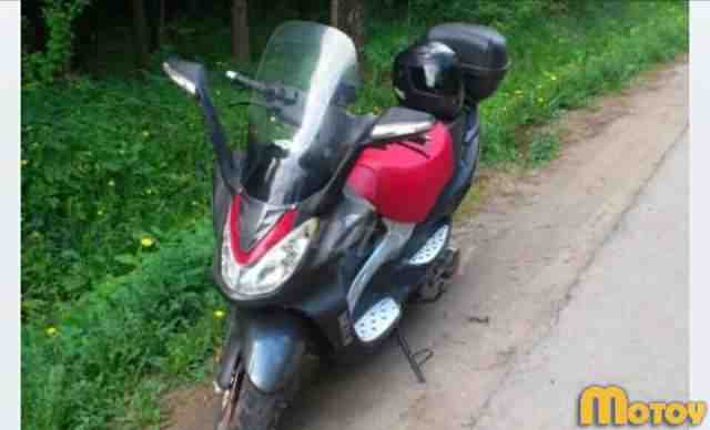 Продаю скутер Нексус highway 150 cc Продаю скутер Нексус highway 150 cc
