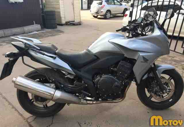 Продам туристический мотоцикл Хонда CBF1000 2011 Продам туристический мотоцикл Хонда CBF1000 2011