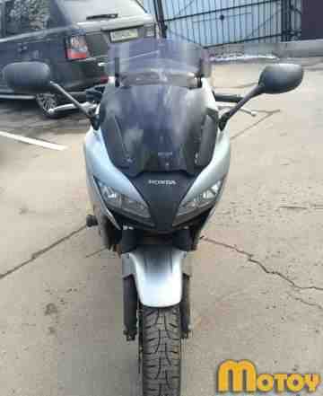 Продам туристический мотоцикл Хонда CBF1000 2011 Продам туристический мотоцикл Хонда CBF1000 2011