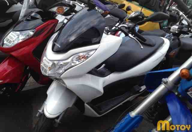 Хонда PCX 125 новый скутер новый Хонда PCX 125 новый скутер новый
