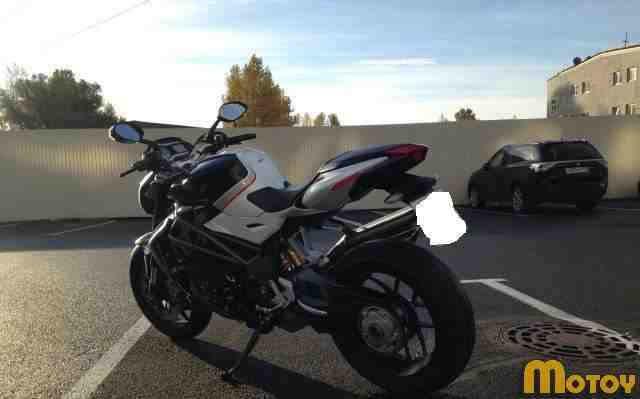 MV Агуста Brutale 1090RR 2013 год MV Агуста Brutale 1090RR 2013 год