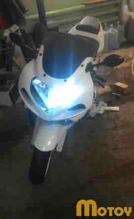 Судзуки GSX-R 750 Судзуки GSX-R 750