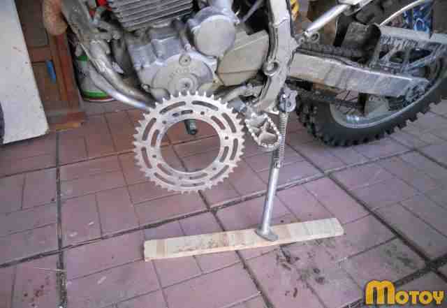 Хонда xr250 2003 Хонда xr250 2003
