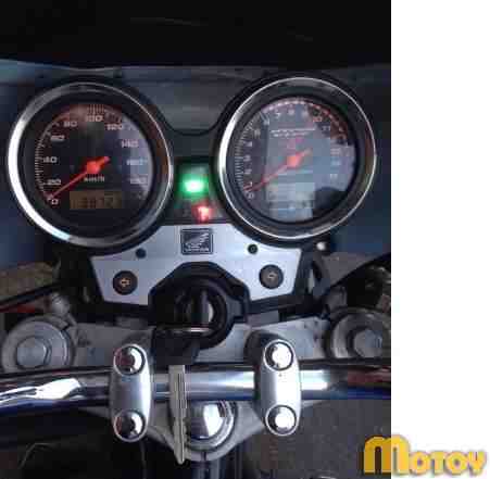 Хонда CB400 Супер Four Гипер Втек Спец II Хонда CB400 Супер Four Гипер Втек Спец II
