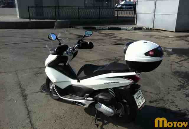 Хонда PCX 150 2013 Хонда PCX 150 2013