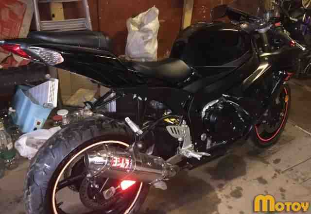 Сузуки GSX600R Сузуки GSX600R
