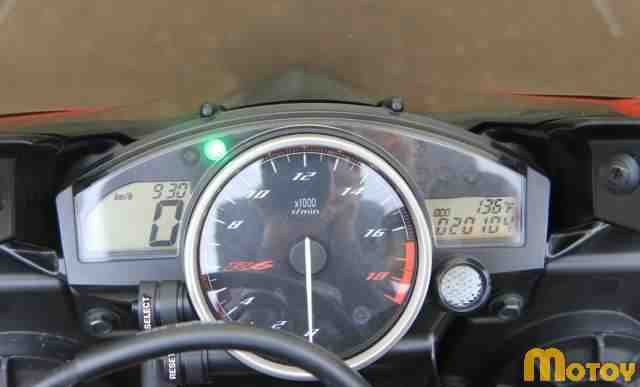 Ямаха YZF-R6 (2008/2009) Ямаха YZF-R6 (2008/2009)