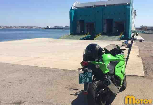 Кавасаки Ниндзя 250R Кавасаки Ниндзя 250R
